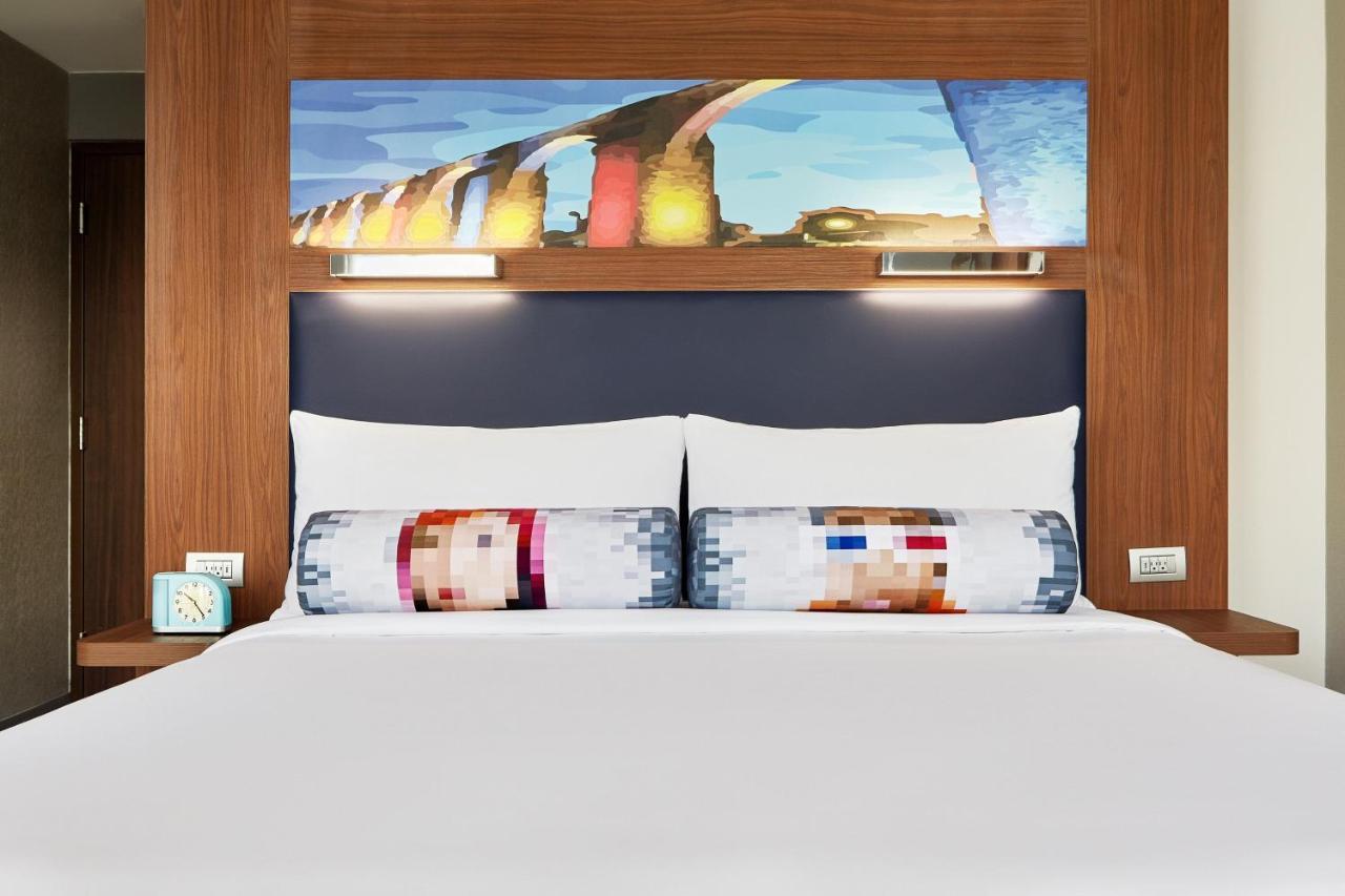 Hotel Aloft Queretaro El Salitre Esterno foto